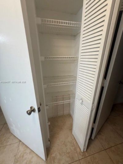 450 S Park Rd , Unit 5-103, Hollywood, FL 33021 Photo