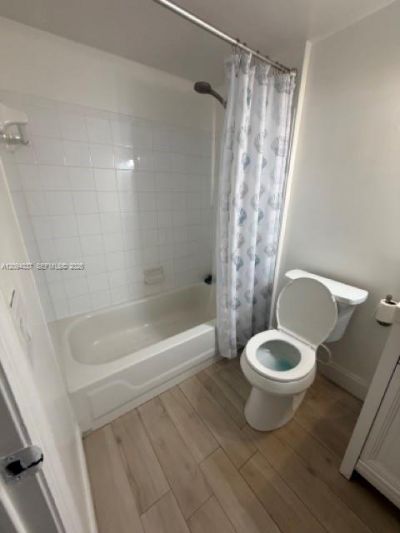 450 S Park Rd , Unit 5-103, Hollywood, FL 33021 Photo