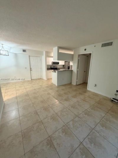 450 S Park Rd , Unit 5-103, Hollywood, FL 33021 Photo