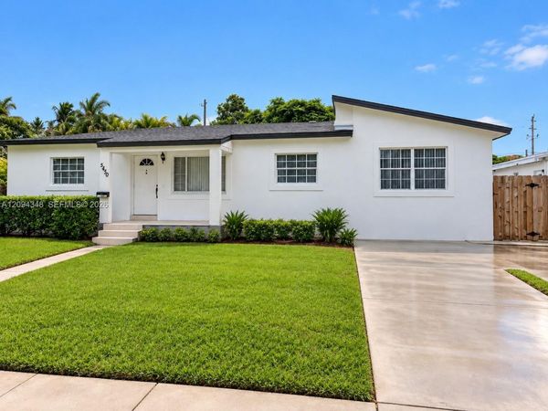 5450 W 1st Ct , Hialeah, FL 33012