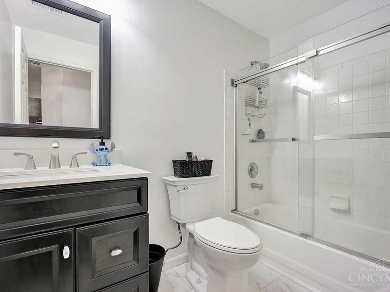 7893 Jessies Way, Unit 303, Fairfield Township, OH 45011 Photo 16
