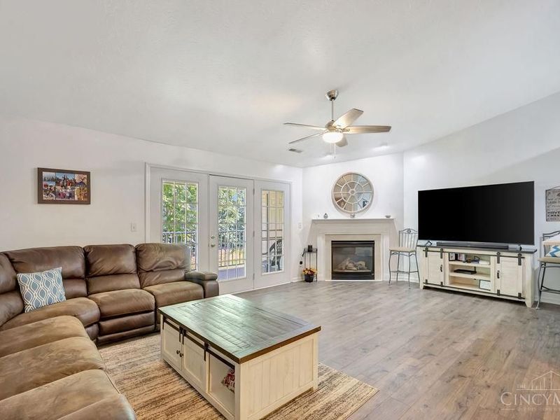 7893 Jessies Way, Unit 303, Fairfield Township, OH 45011 Photo 2