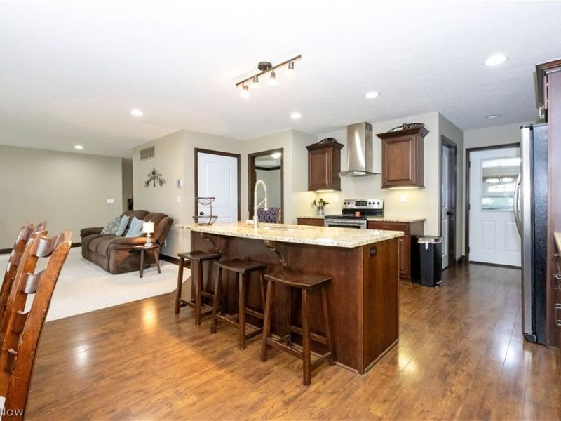 3947 Peabody Place , Wooster, OH 44691 Photo 5