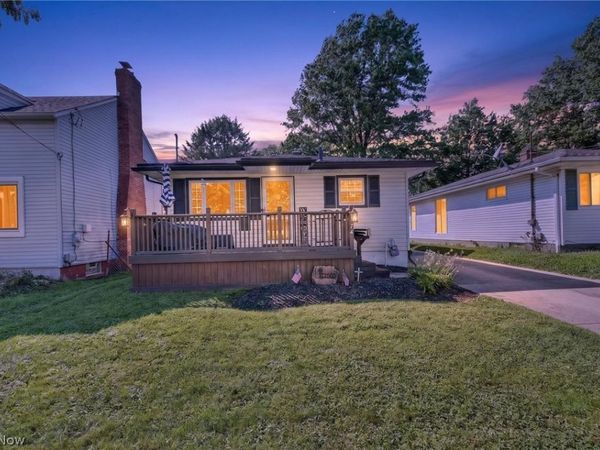 174 Pocantico Avenue , Akron, OH 44312