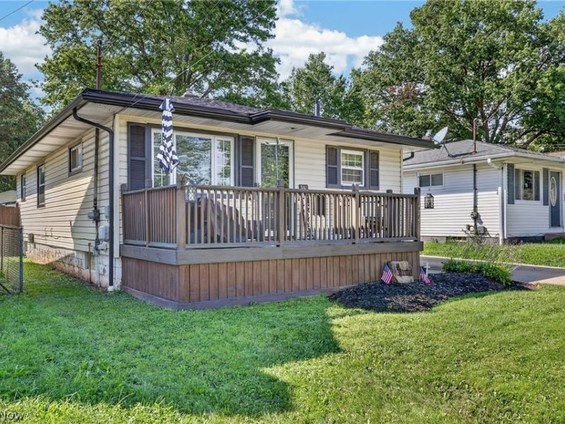 174 Pocantico Avenue , Akron, OH 44312 Photo 2