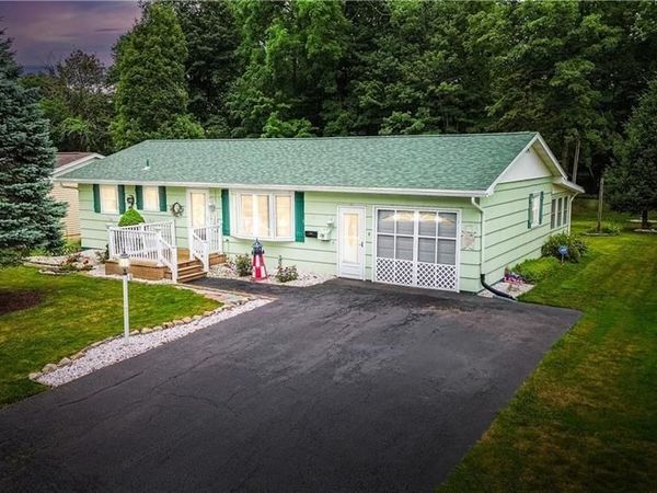 8 High Street, Whitesboro, NY 13492