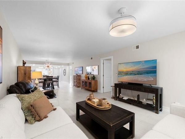 3400 Frosty WAY , Unit 5, NAPLES, FL 34112