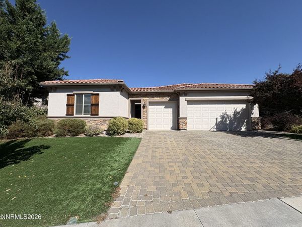 855 Sienna Park Drive, Reno, NV 89512