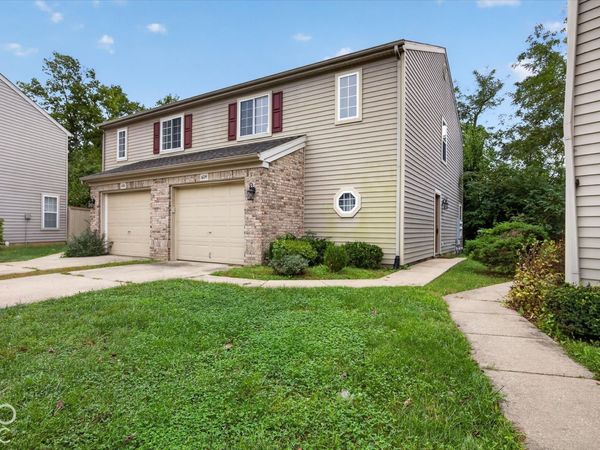 604 Bayberry Court W, Bloomington, IN 47401