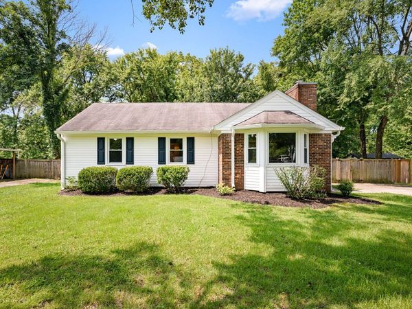 121 Sunnymeade Dr , Mount Juliet, TN 37122