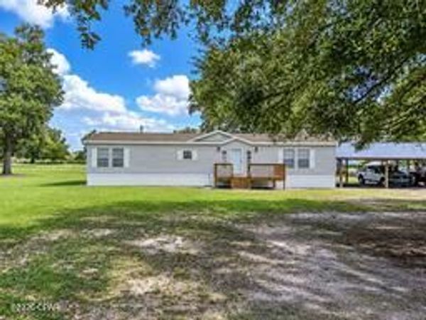 5028 Liberty Hill Road , Bascom, FL 32423