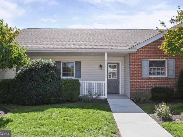 2461 E HIGH STREET, POTTSTOWN, PA 19464