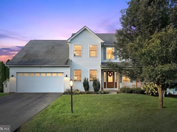 2163 RILLIAN LANE, YORK, PA 17404