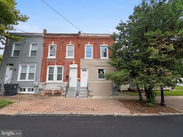 319 E 13TH STREET, WILMINGTON, DE 19801