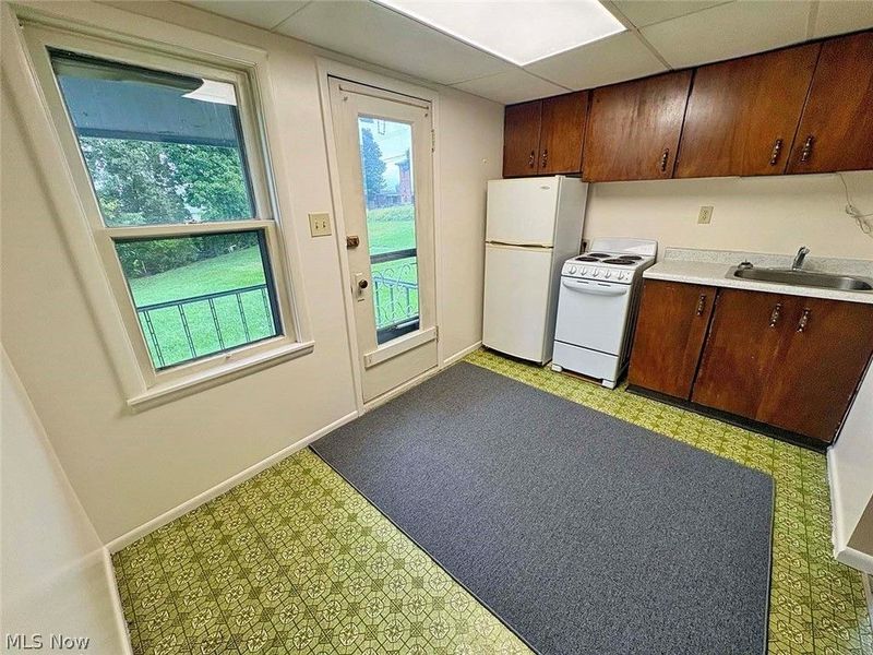 151 S Muskingum Street, Cadiz, OH 43907 Photo 8