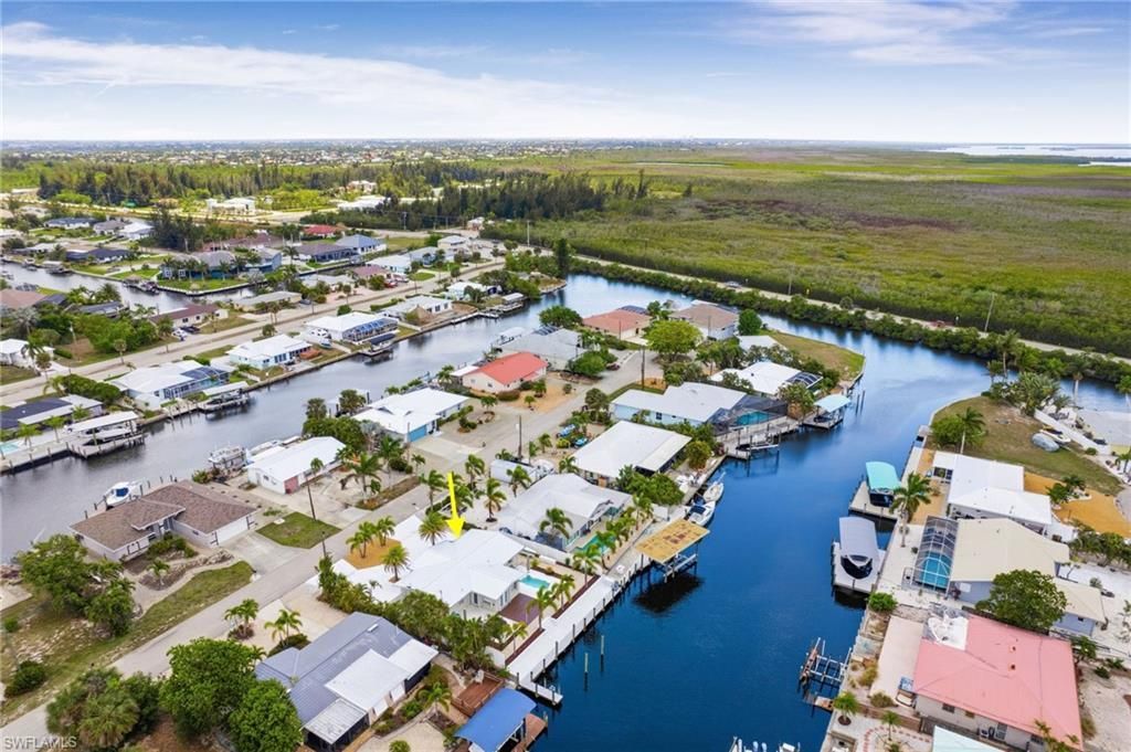 12179 Boat Shell Dr , Matlacha Isles, FL 33991 Photo