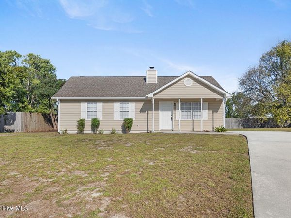 213 Joey Court , Hubert, NC 28539