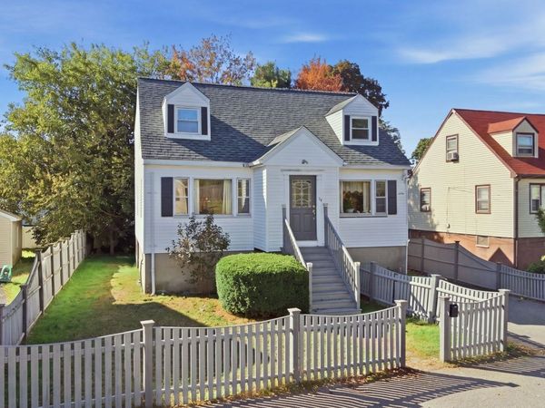 34 Palmer St, Medford, MA 02155