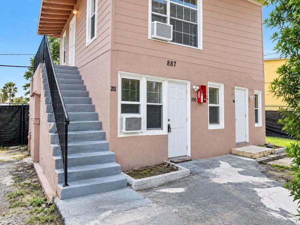 885-887 7TH, West Palm Beach, FL 33401
