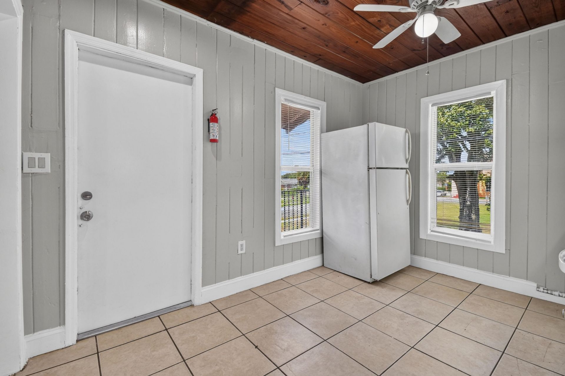 885-887 7th, Unit #201, West Palm Beach, FL 33401 Photo