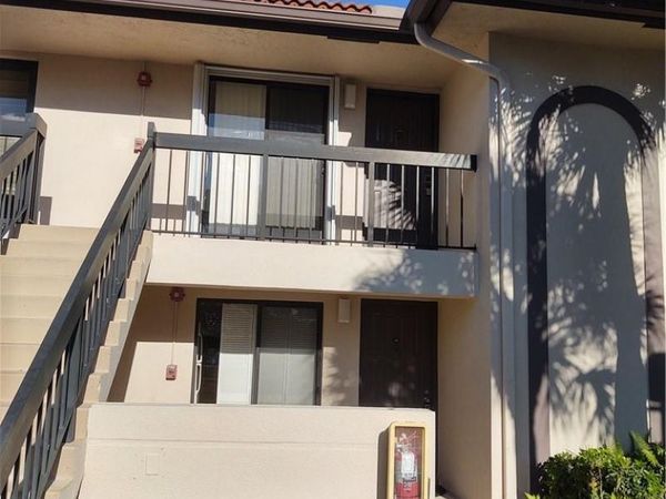 5200 E CLUB Circle, Unit 205, Boca Raton, FL 33487