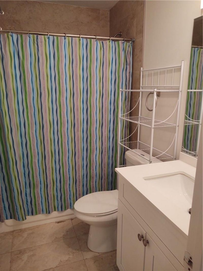 5200 E Club Circle, Unit 205, Boca Raton, FL 33487 Photo