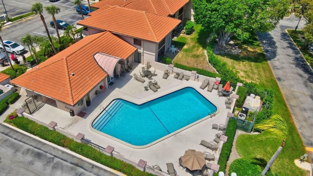 5200 E Club Circle, Unit 205, Boca Raton, FL 33487 Photo