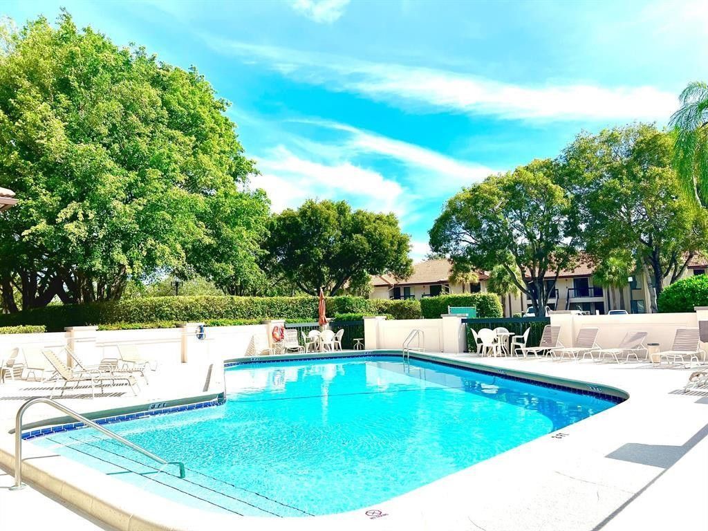 5200 E Club Circle, Unit 205, Boca Raton, FL 33487 Photo