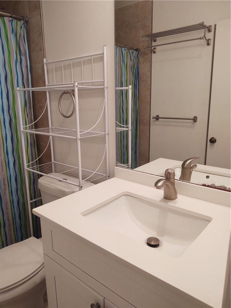 5200 E Club Circle, Unit 205, Boca Raton, FL 33487 Photo