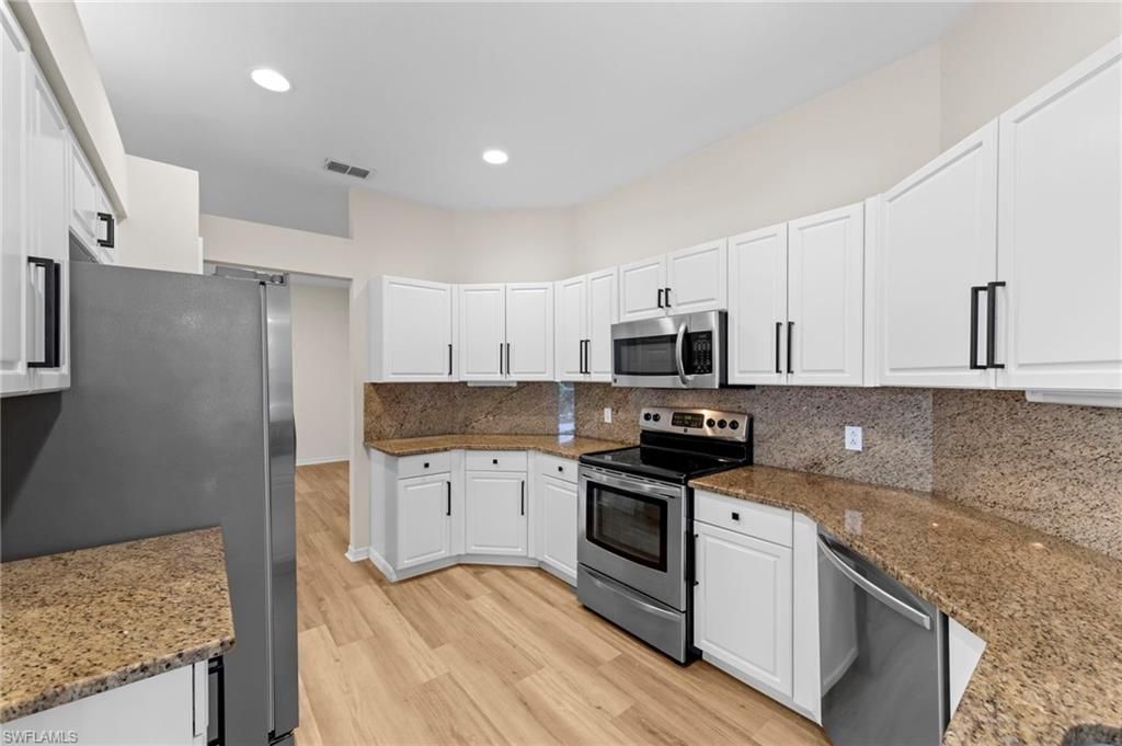 168 Livermore Ln , Naples, FL 34119 Photo