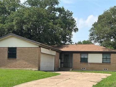 10327 Springhaven Drive, Dallas, TX 75217