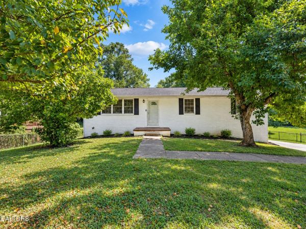 512 Highland View Drive, Knoxville, TN 37920