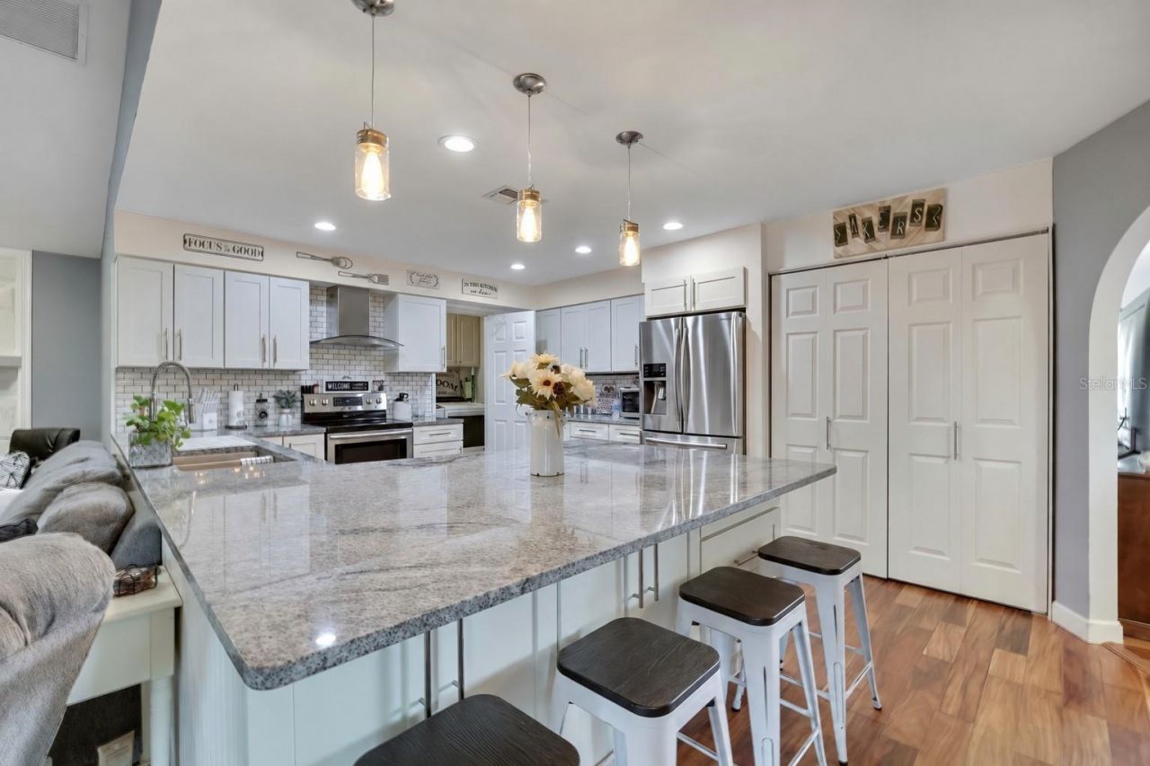 8098 Shorecrest Court, Spring Hill, FL 34606 Photo