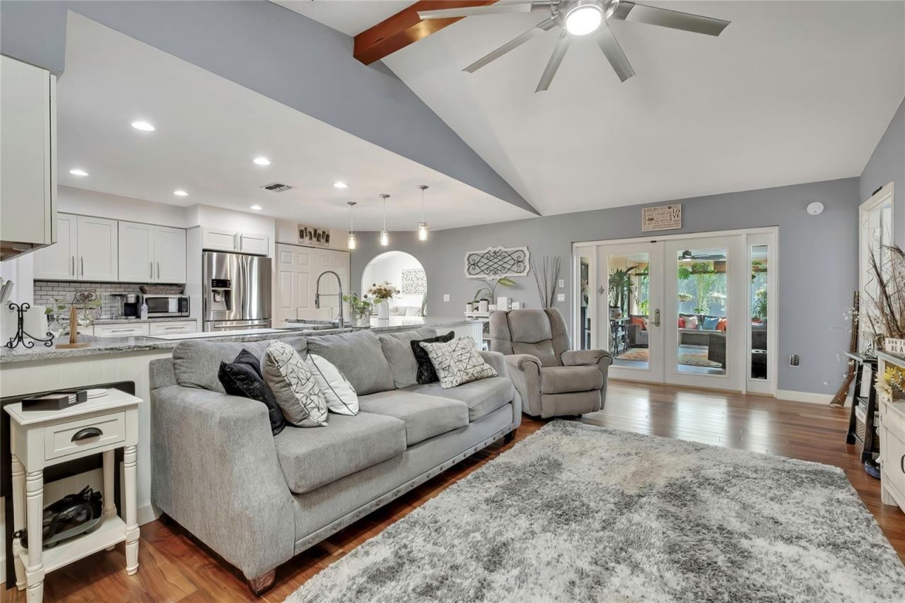 8098 Shorecrest Court, Spring Hill, FL 34606 Photo
