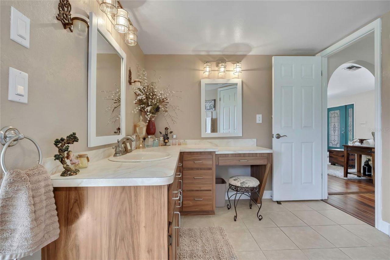 8098 Shorecrest Court, Spring Hill, FL 34606 Photo