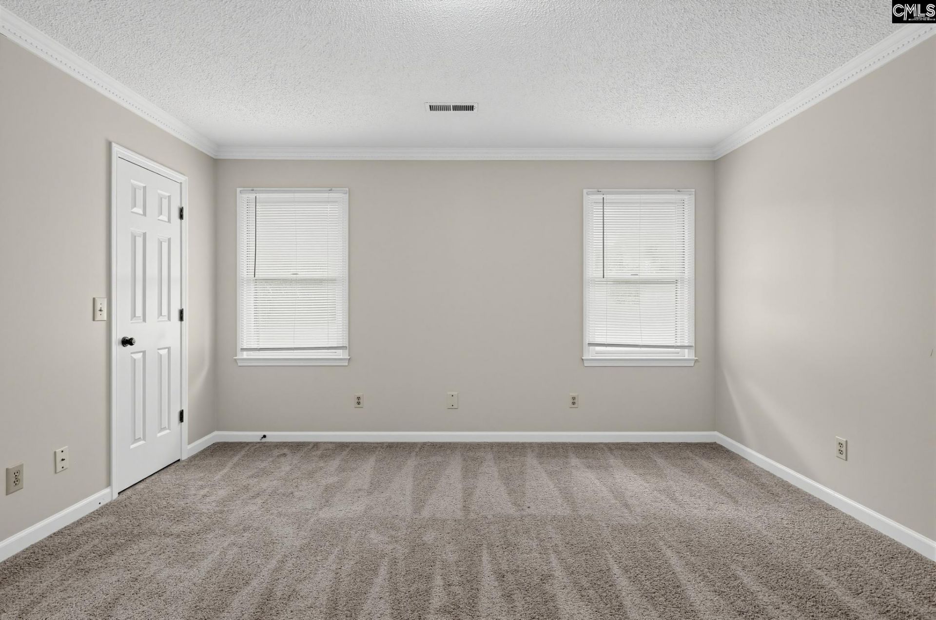 20 Erskine Court Photo 17