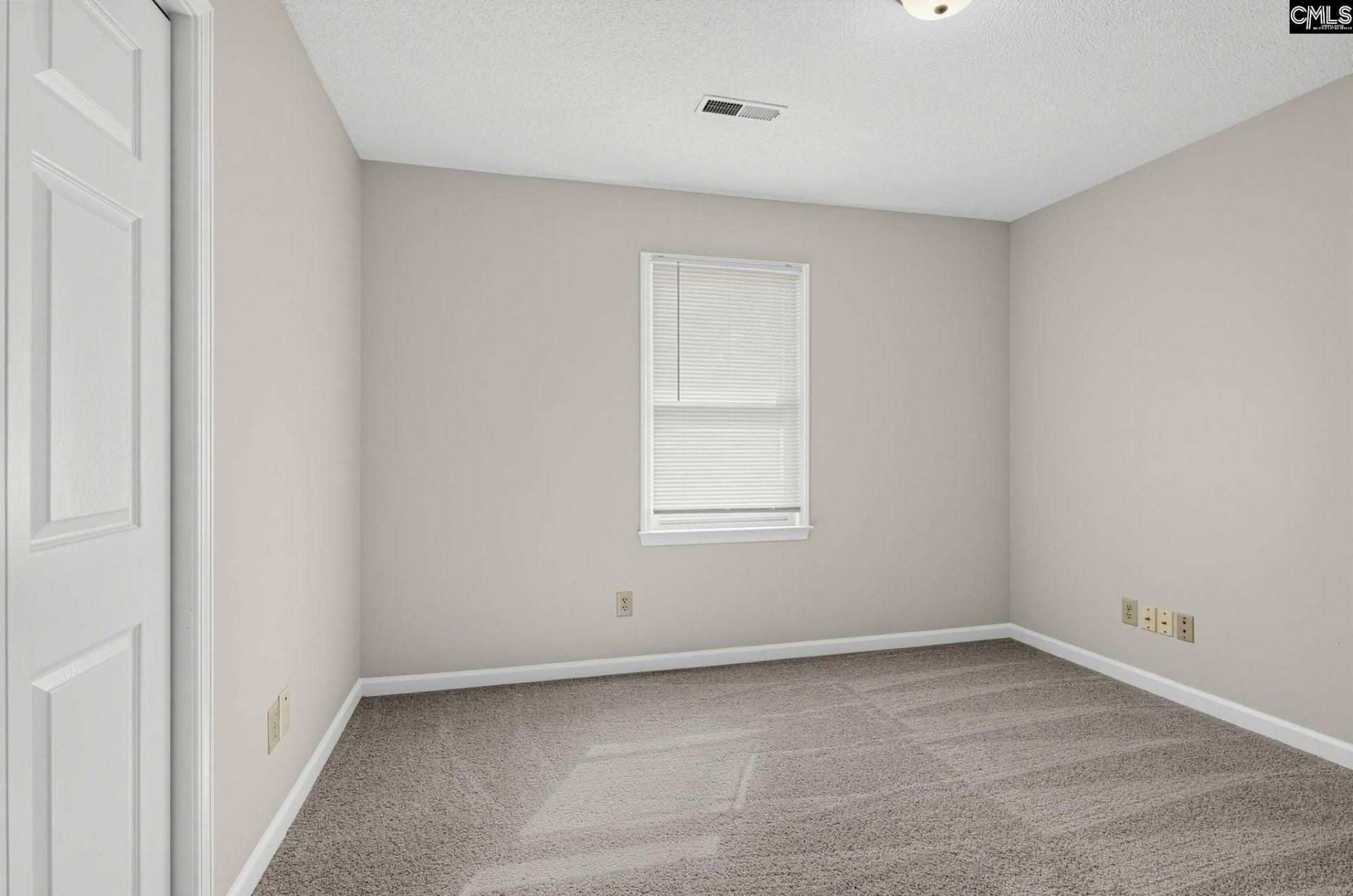 20 Erskine Court Photo 19