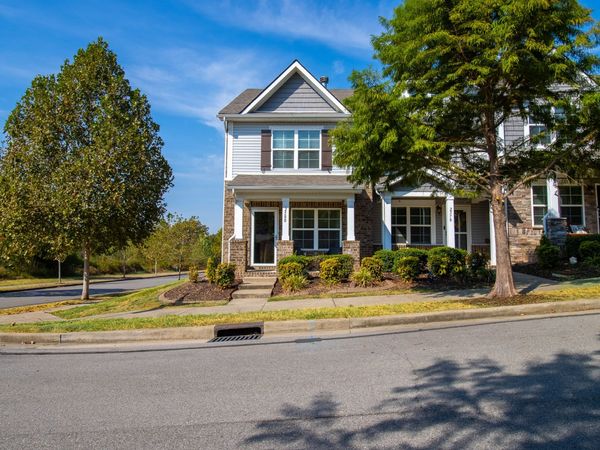 2580 River Trail Dr, Hermitage, TN 37076