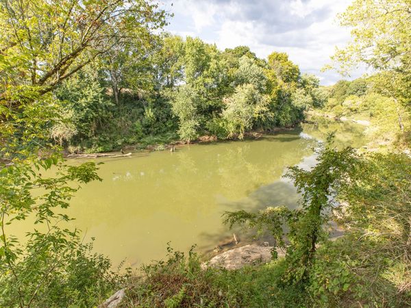 3520 Franklin Pike , Lewisburg, TN 37091