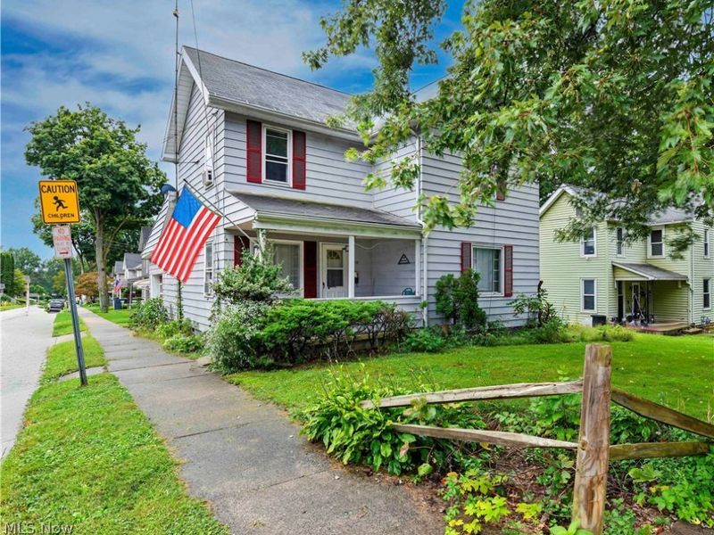 593 E Perry Street, Salem, OH 44460 Photo 1