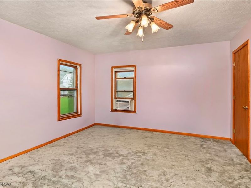 593 E Perry Street, Salem, OH 44460 Photo 17