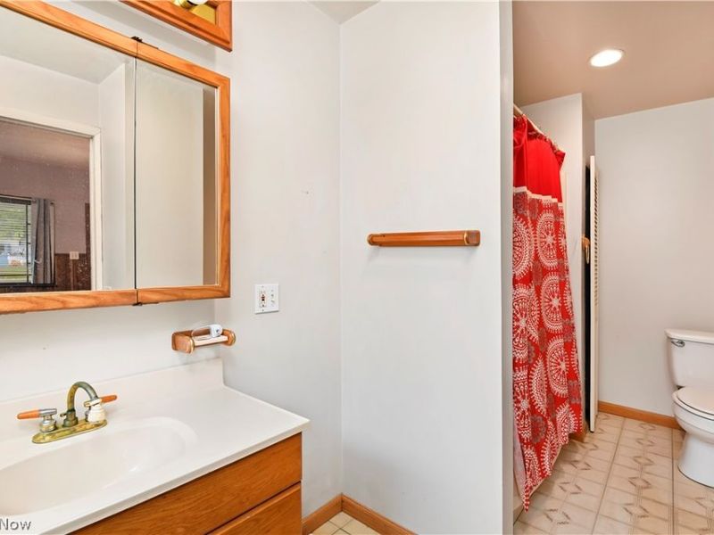 593 E Perry Street, Salem, OH 44460 Photo 31