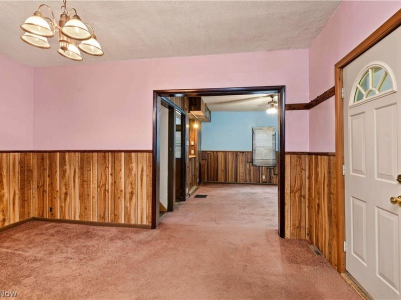 593 E Perry Street, Salem, OH 44460 Photo 6