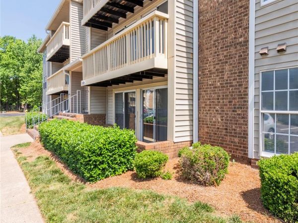 1624 Arlyn Circle , Unit D, Charlotte, NC 28213