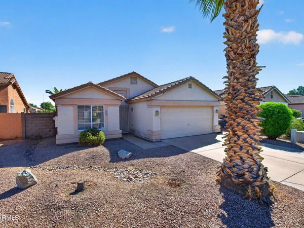 1839 E OAKLAND Street, Chandler, AZ 85225