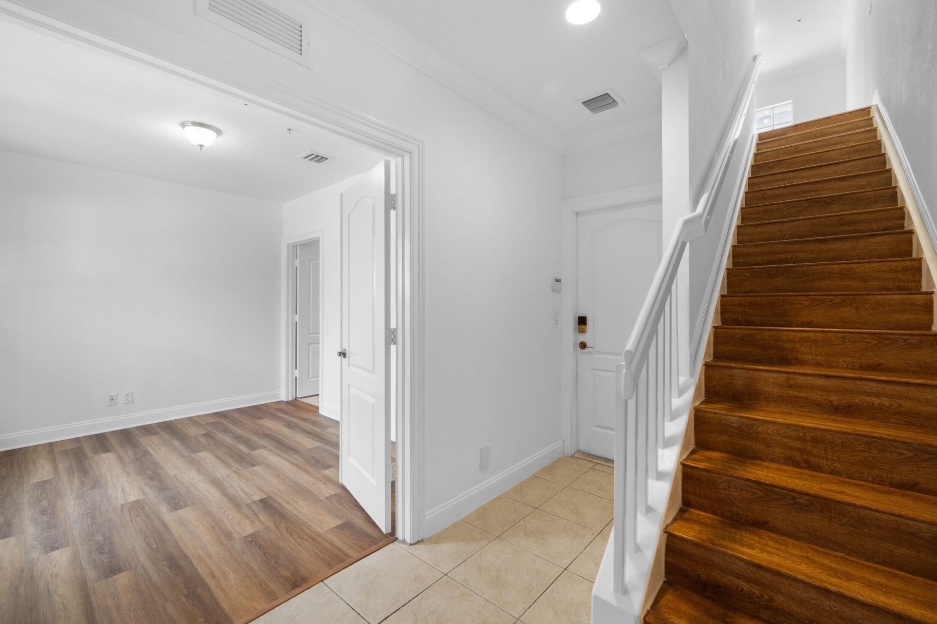601 S Federal Highway, Unit 30, Lake Worth Beach, FL 33460 Photo