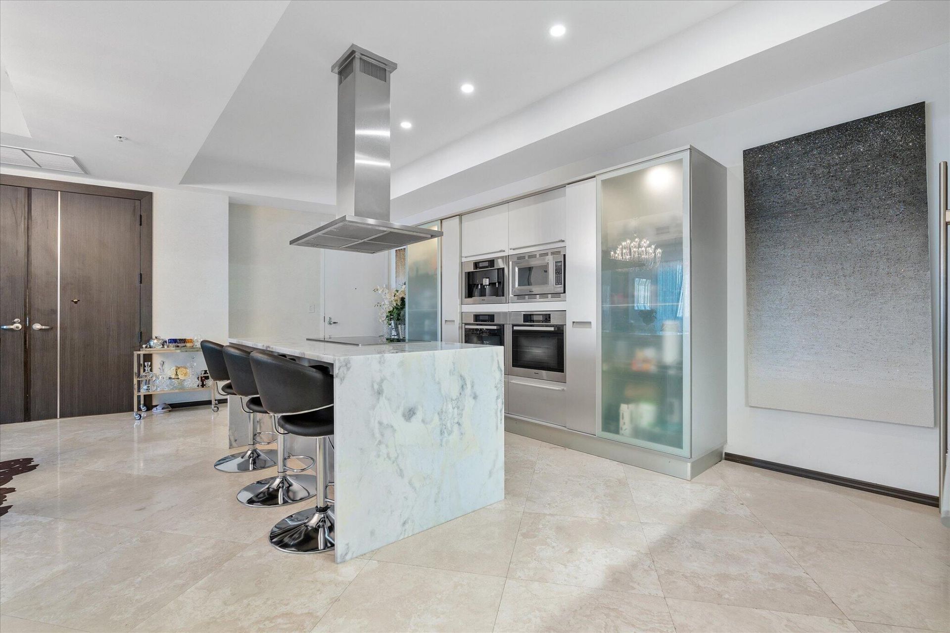 18201 Collins Avenue, Unit 3704, Sunny Isles Beach, FL 33160 Photo