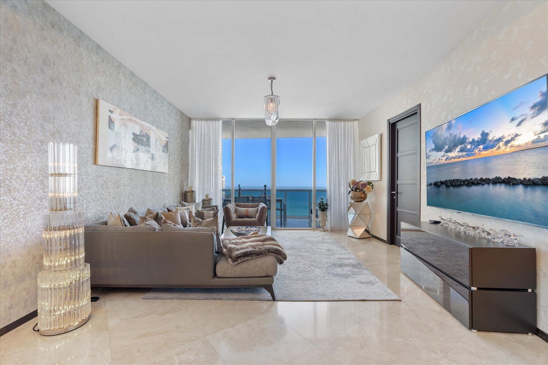 18201 Collins Avenue, Unit 3704, Sunny Isles Beach, FL 33160 Photo