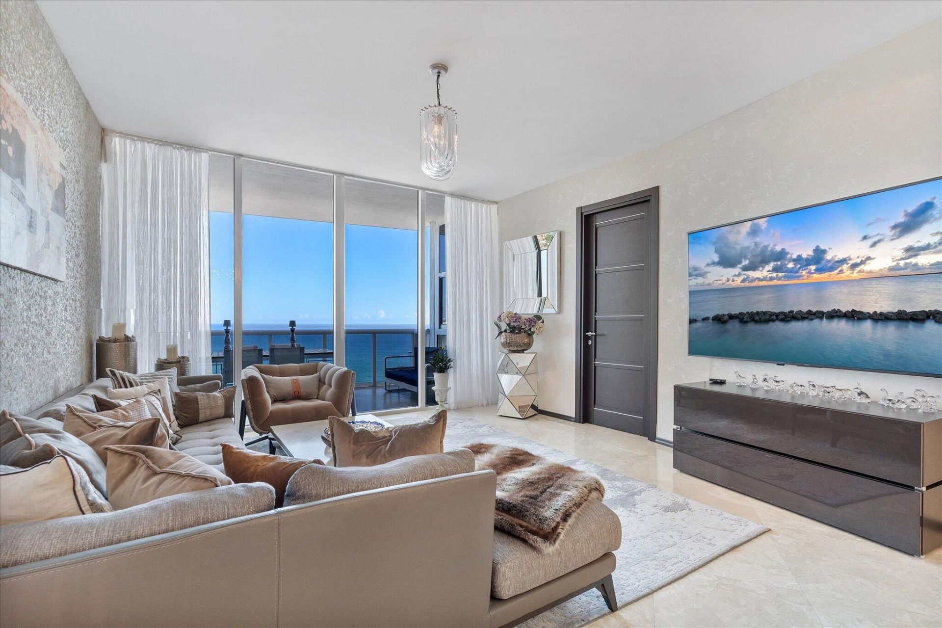 18201 Collins Avenue, Unit 3704, Sunny Isles Beach, FL 33160 Photo