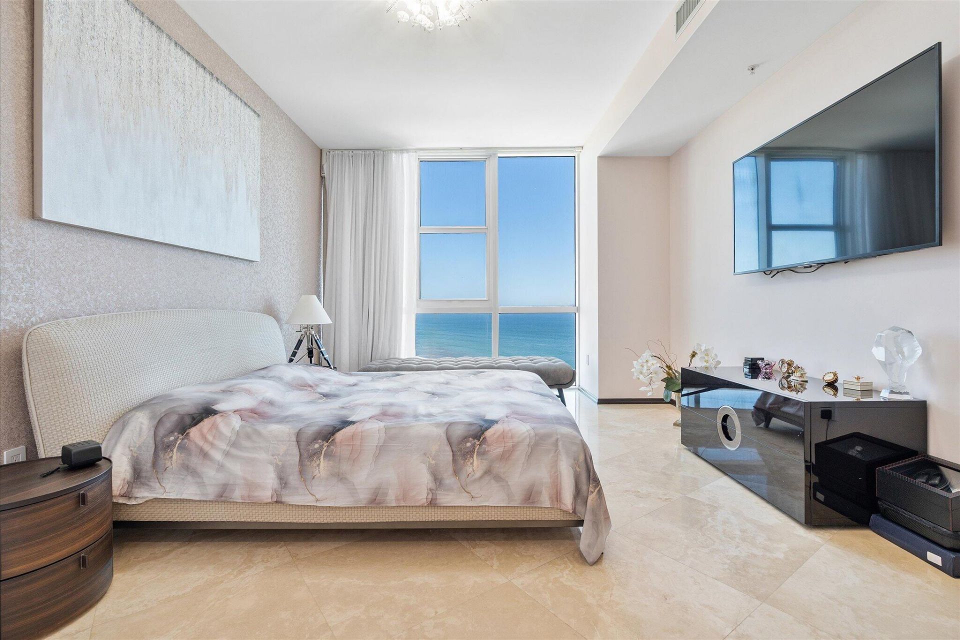 18201 Collins Avenue, Unit 3704, Sunny Isles Beach, FL 33160 Photo